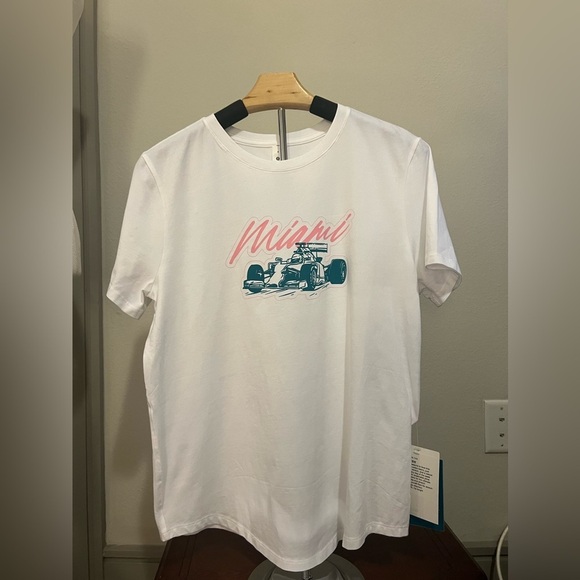 NWT Formula 1 Miami lululemon love crew shirt. Size 8. Collector item! F1 - Picture 3 of 10